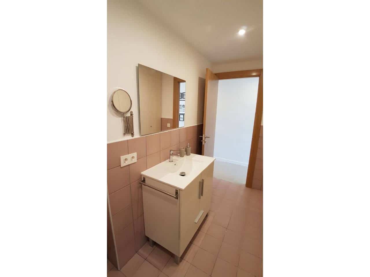 1 makuuhuone Asunto vuokrattavana paikassa Alicante kaupunki mukana uima-altaan 
autotalli - 950 € (Ref: 4763508)