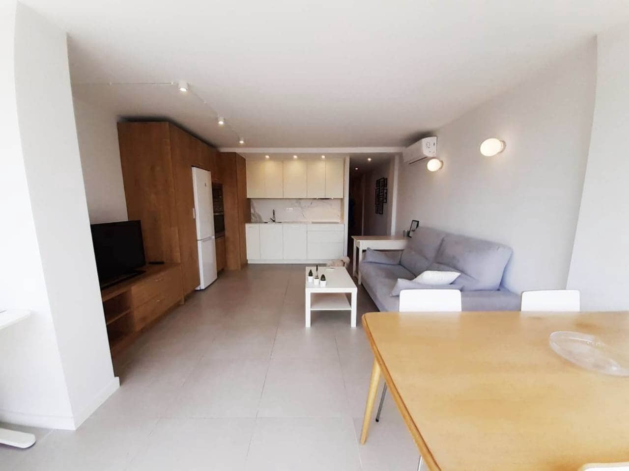 1 makuuhuone Asunto vuokrattavana paikassa Alicante kaupunki mukana uima-altaan 
autotalli - 950 € (Ref: 4763508)