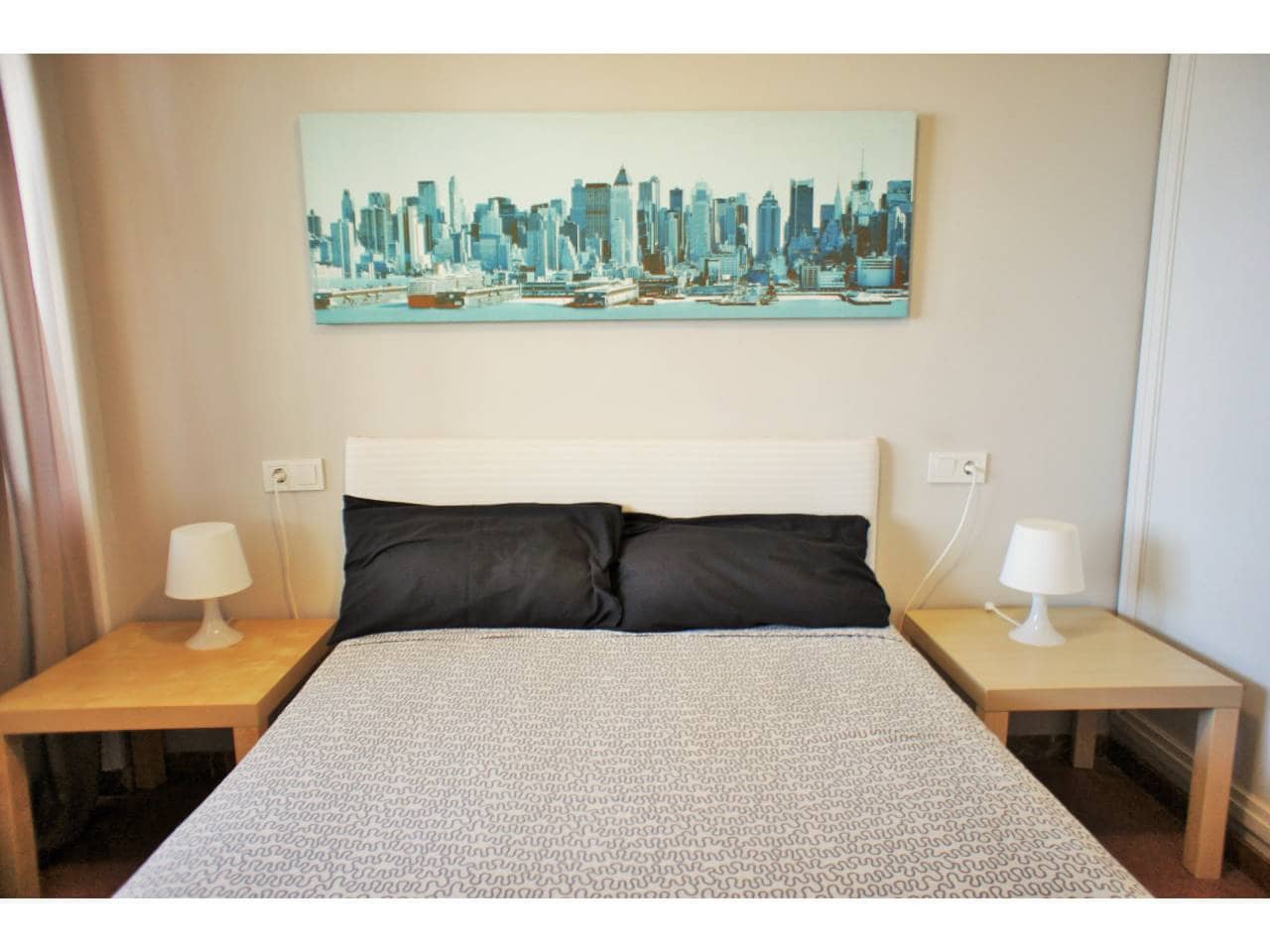 3 slaapkamer Flat te huur in Alicante stad met zwembad garage - € 1.200 (Ref: 4797435)