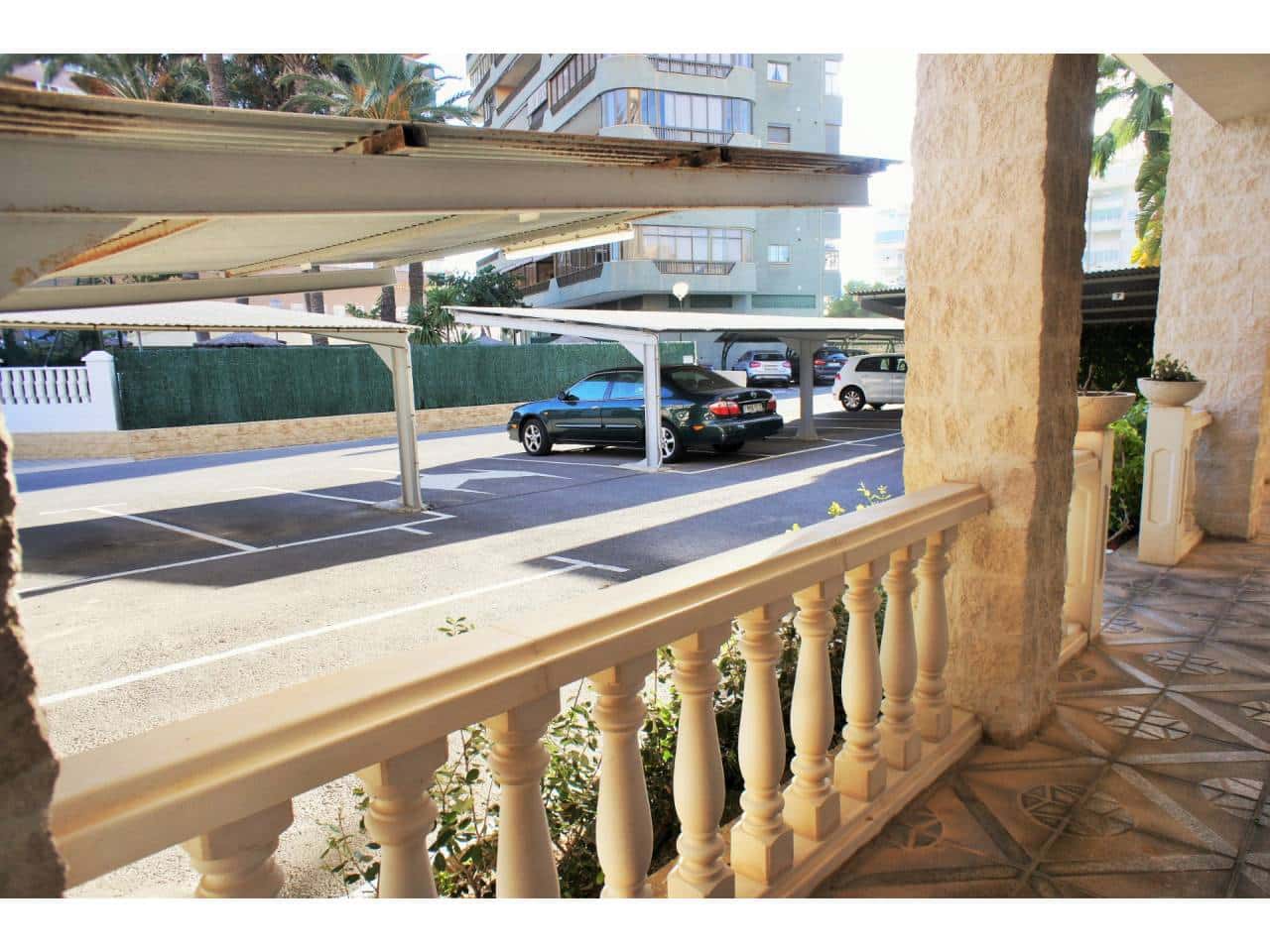 3 slaapkamer Flat te huur in Alicante stad met zwembad garage - € 1.200 (Ref: 4797435)