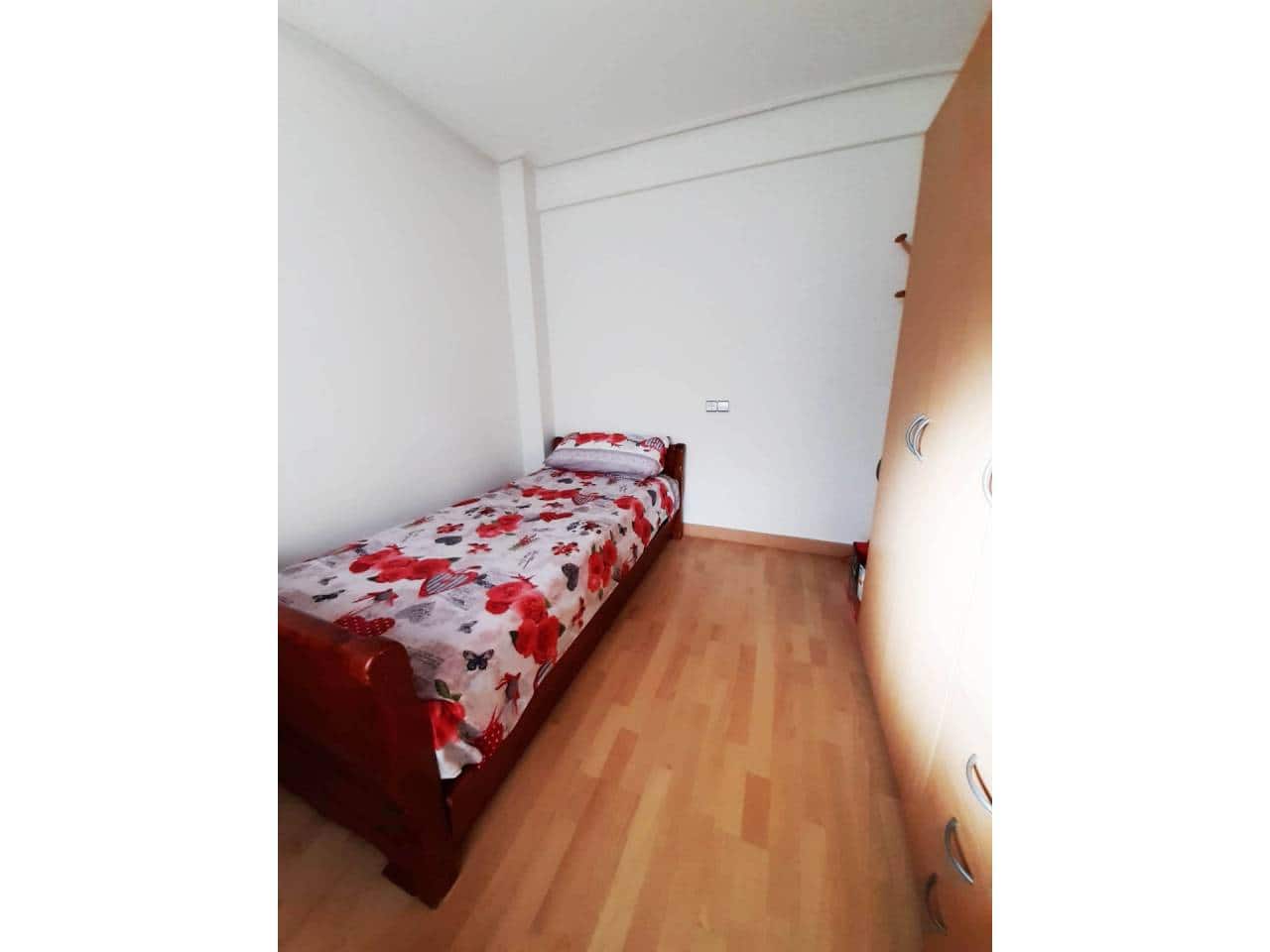 3 sypialnia Mieszkanie do wynajęcia w El Campello - 900 € (Ref: 4856843)