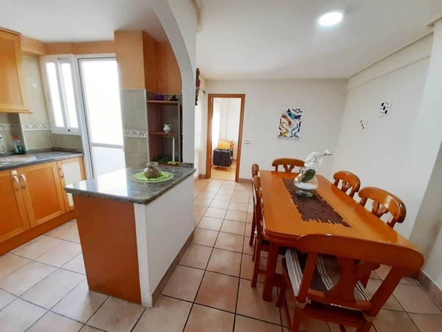 3 quarto Apartamento para arrendar em El Campello - 900 € (Ref: 4856843)