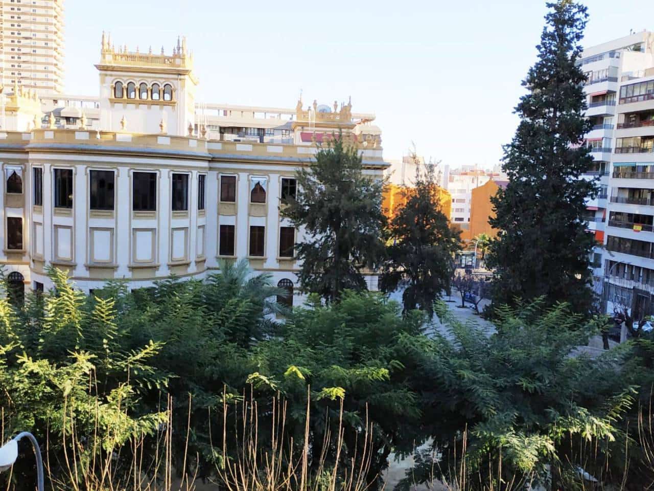 4 soveværelse Lejlighed til leje i Alicante by med garage - € 1.300 (Ref: 5128141)