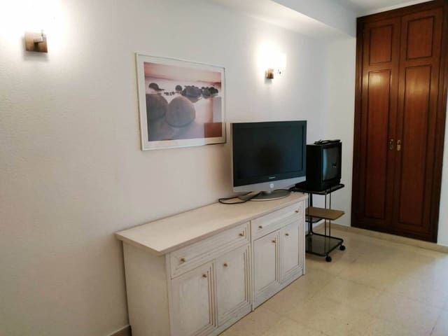 4 quarto Apartamento para arrendar em Alicante cidade com garagem - 1 300 € (Ref: 5128141)