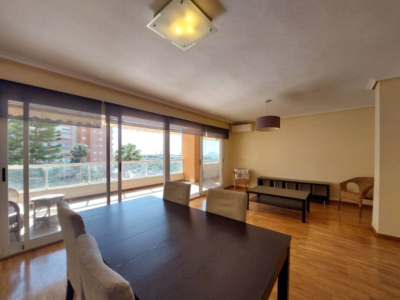 3 bedroom Flat for rent in Alicante / Alacant city with pool garage - € 1,400 (Ref: 5245117)