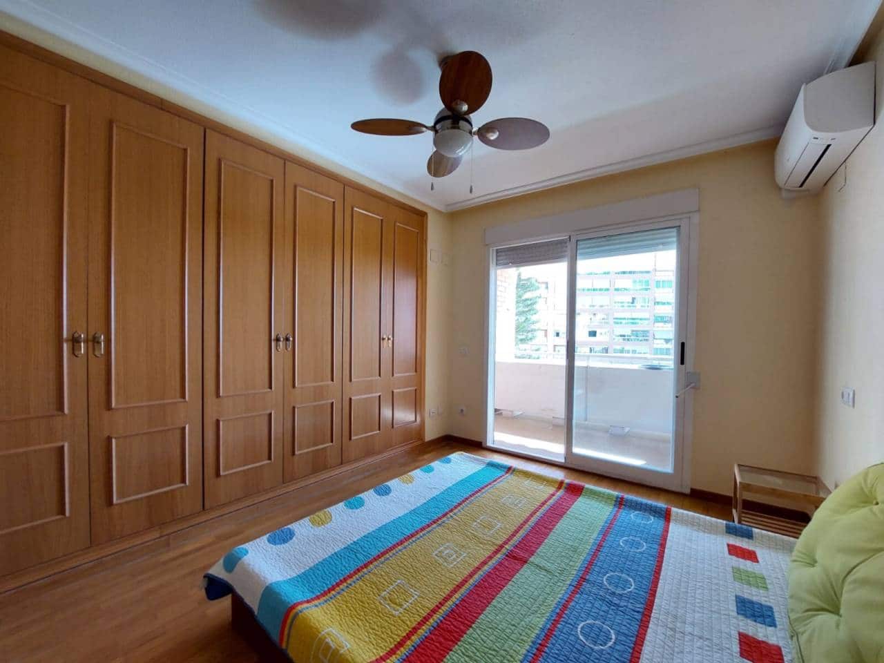 3 bedroom Flat for rent in Alicante / Alacant city with pool garage - € 1,400 (Ref: 5245117)
