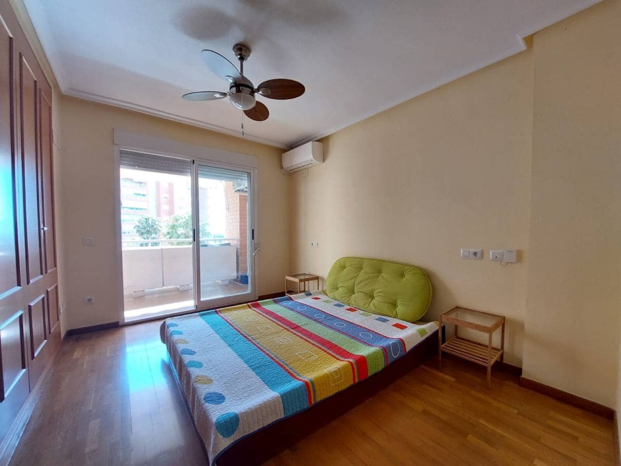 3 bedroom Flat for rent in Alicante / Alacant city with pool garage - € 1,400 (Ref: 5245117)