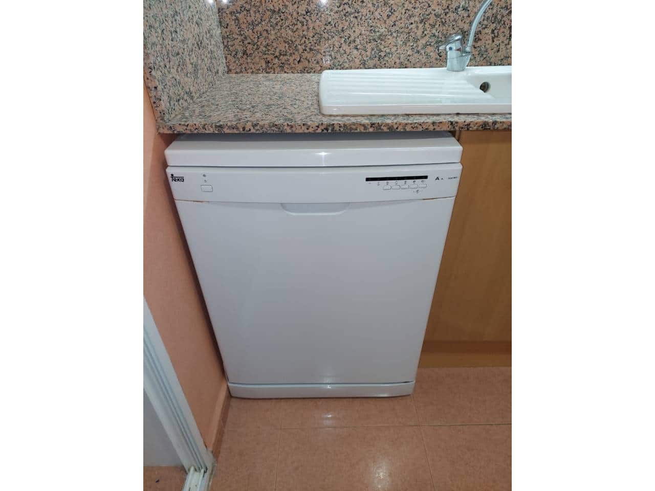 3 bedroom Flat for rent in Alicante / Alacant city with pool garage - € 1,400 (Ref: 5245117)
