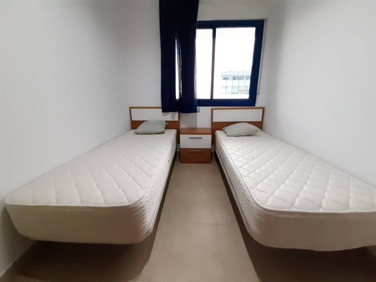 2 bedroom Flat for rent in Alicante / Alacant city with pool garage - € 950 (Ref: 5308728)