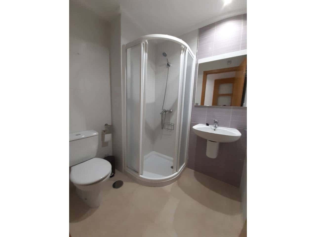 2 bedroom Flat for rent in Alicante / Alacant city with pool garage - € 950 (Ref: 5308728)