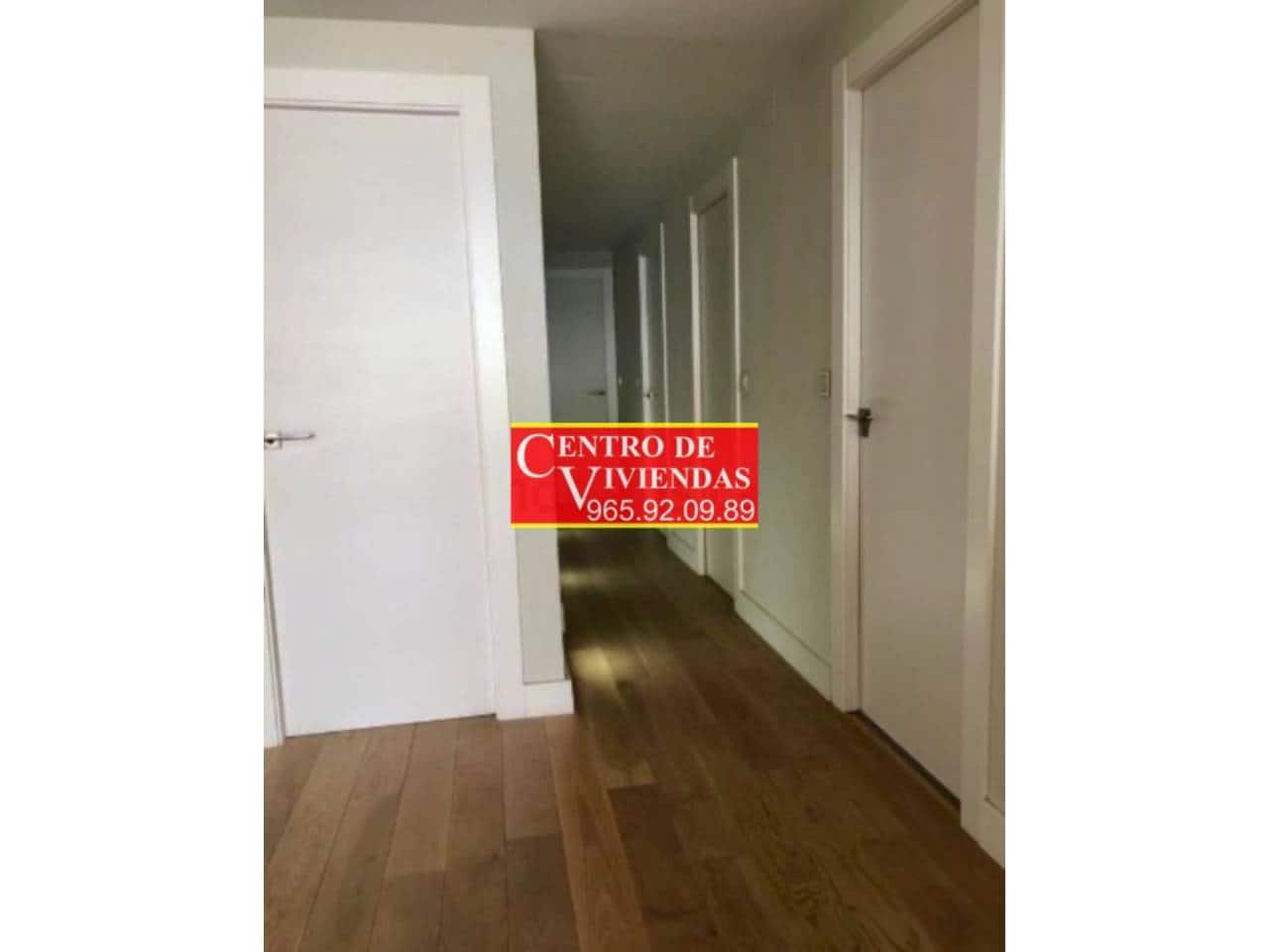 3 bedroom Flat for sale in Alicante / Alacant city - € 495,000 (Ref: 5375609)