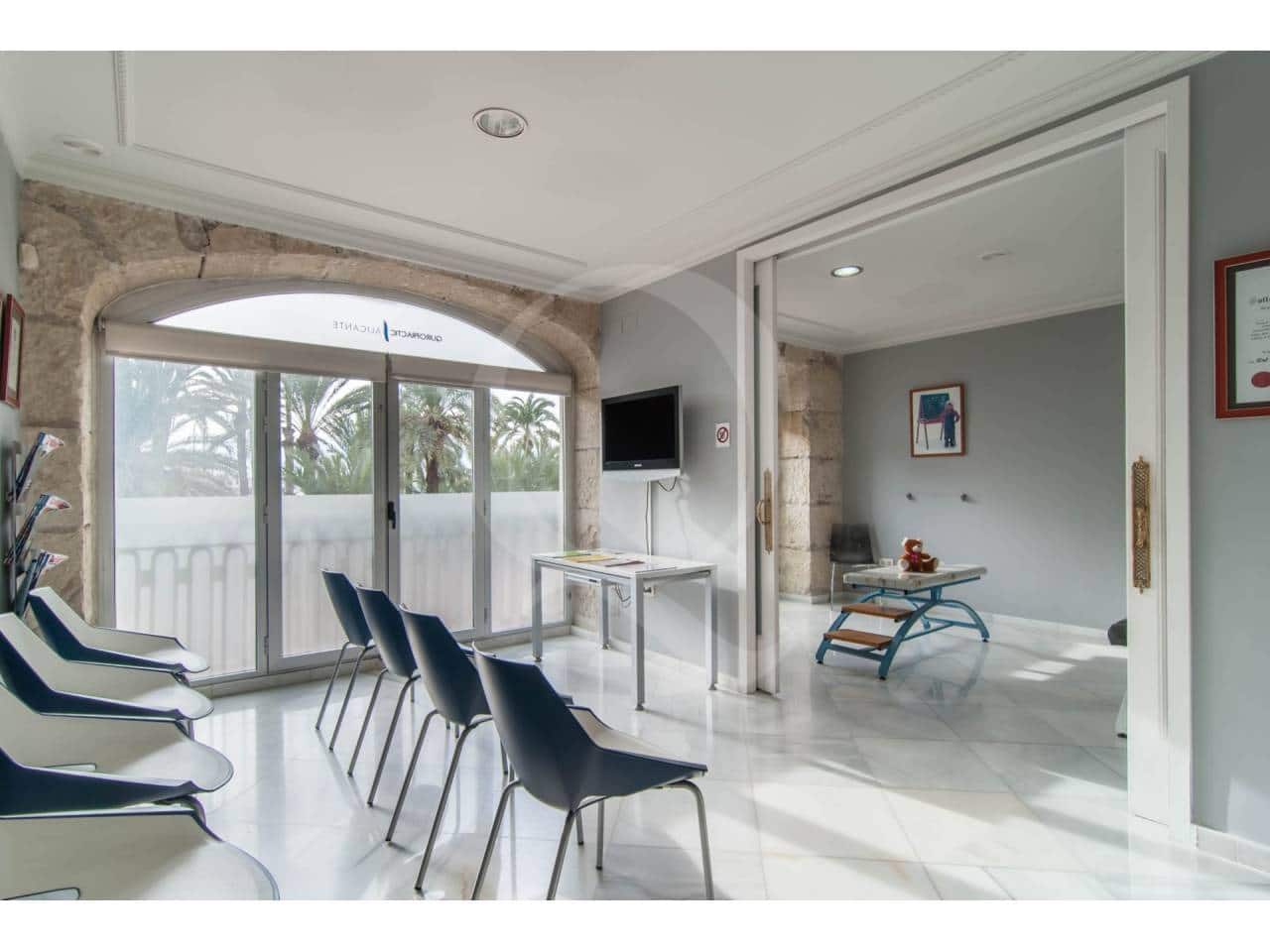 Office for sale in Alicante / Alacant city - € 525,000 (Ref: 5489043)