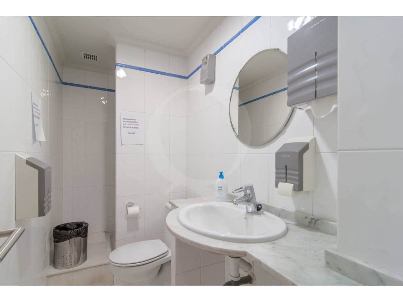 Office for sale in Alicante / Alacant city - € 525,000 (Ref: 5489043)