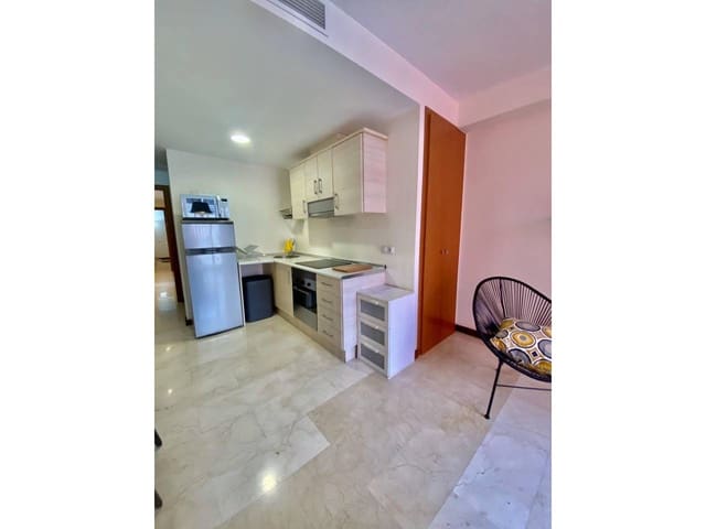 1 bedroom Flat for rent in Alicante / Alacant city - € 900 (Ref: 5493440)