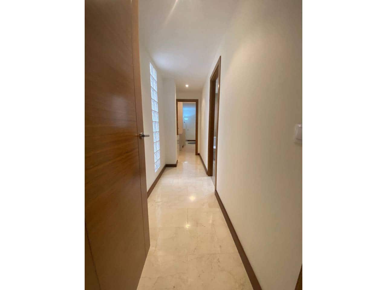 1 bedroom Flat for rent in Alicante / Alacant city - € 900 (Ref: 5493440)