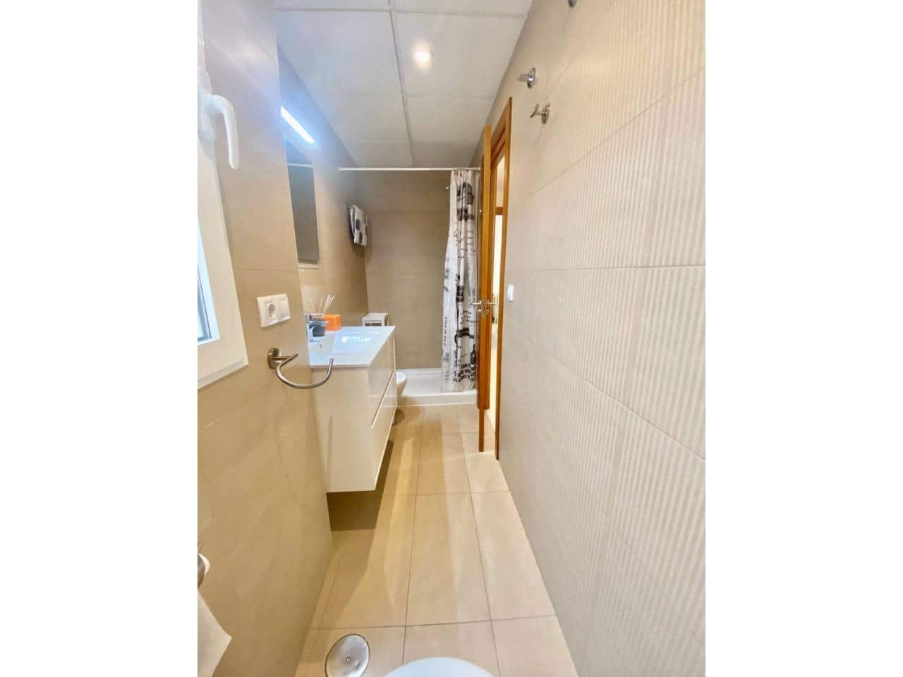 1 bedroom Flat for rent in Alicante / Alacant city - € 900 (Ref: 5493440)