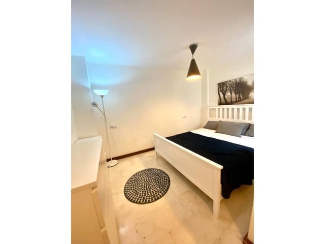 1 bedroom Flat for rent in Alicante / Alacant city - € 900 (Ref: 5493440)