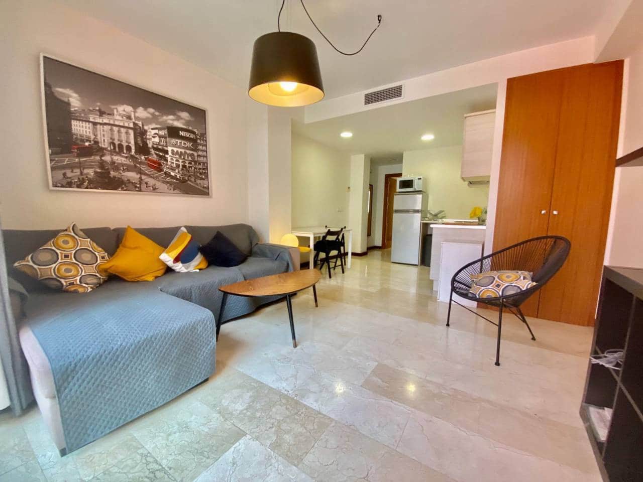 1 bedroom Flat for rent in Alicante / Alacant city - € 900 (Ref: 5493440)