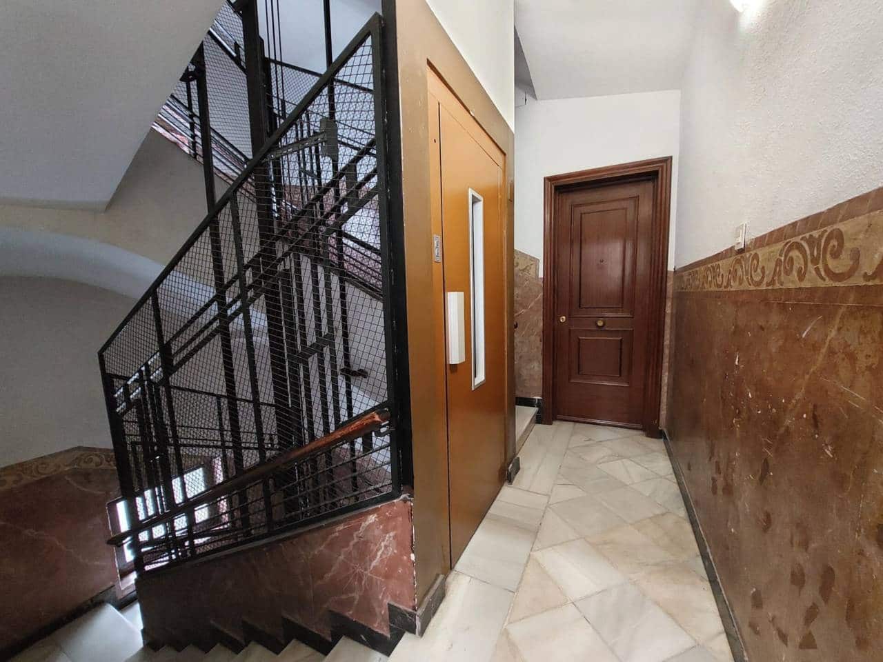 3 makuuhuone Asunto vuokrattavana paikassa Alicante kaupunki - 2 500 € (Ref: 5838061)