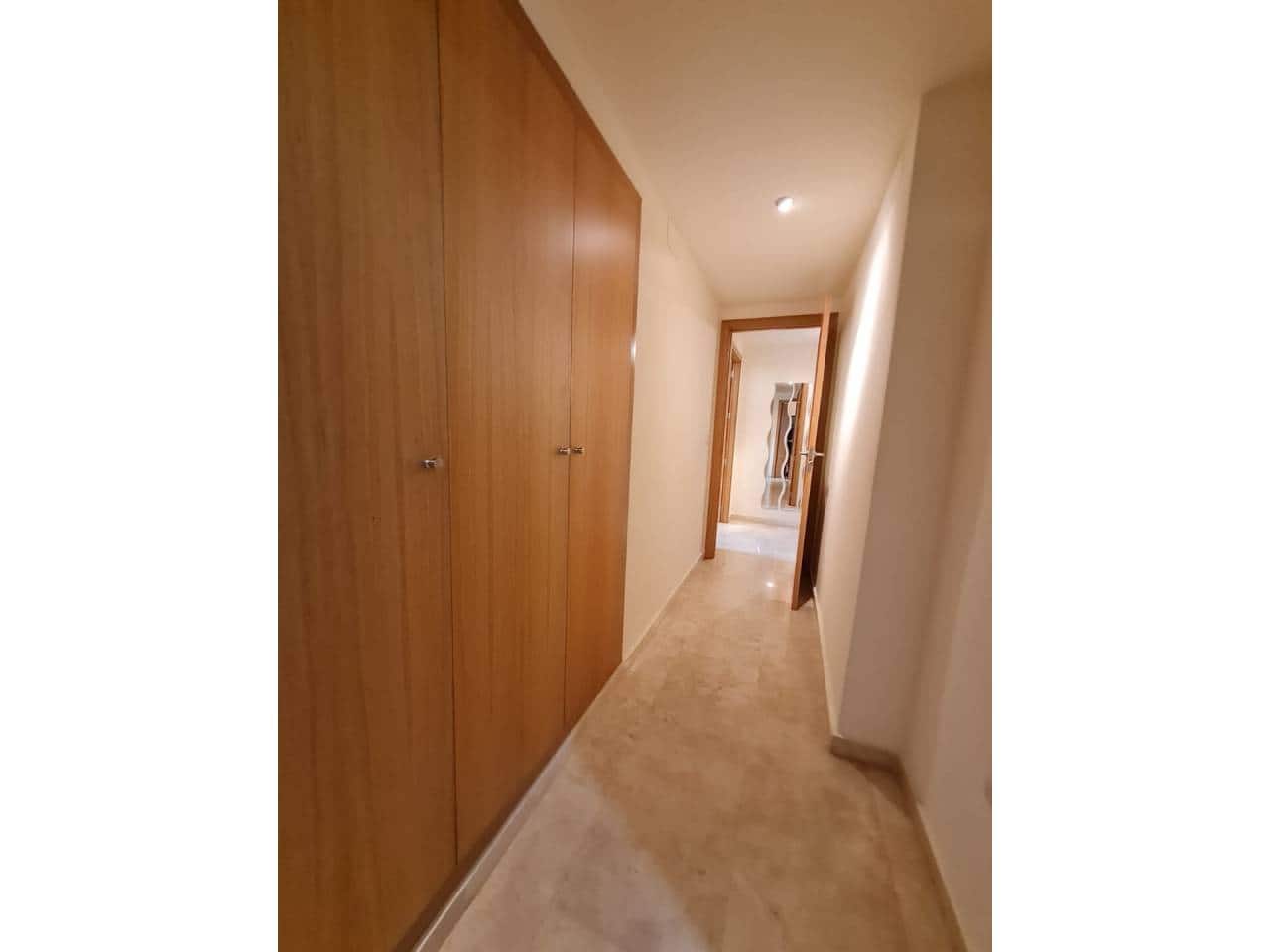 Appartement de 3 chambres à louer à Alicante ville avec piscine garage - 1 100 € (Ref: 5892218)