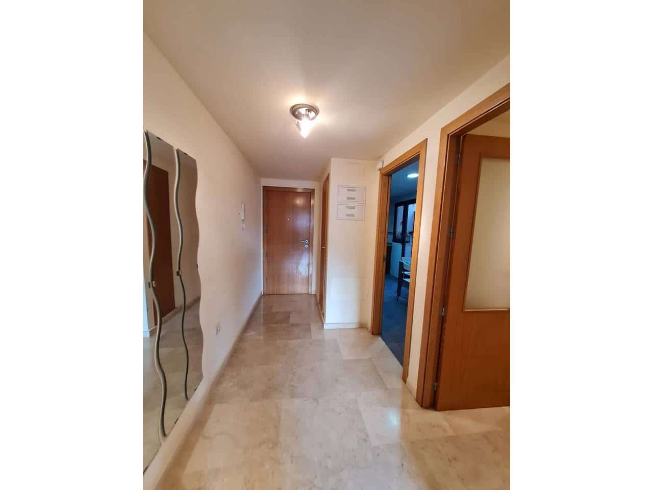 Appartement de 3 chambres à louer à Alicante ville avec piscine garage - 1 100 € (Ref: 5892218)