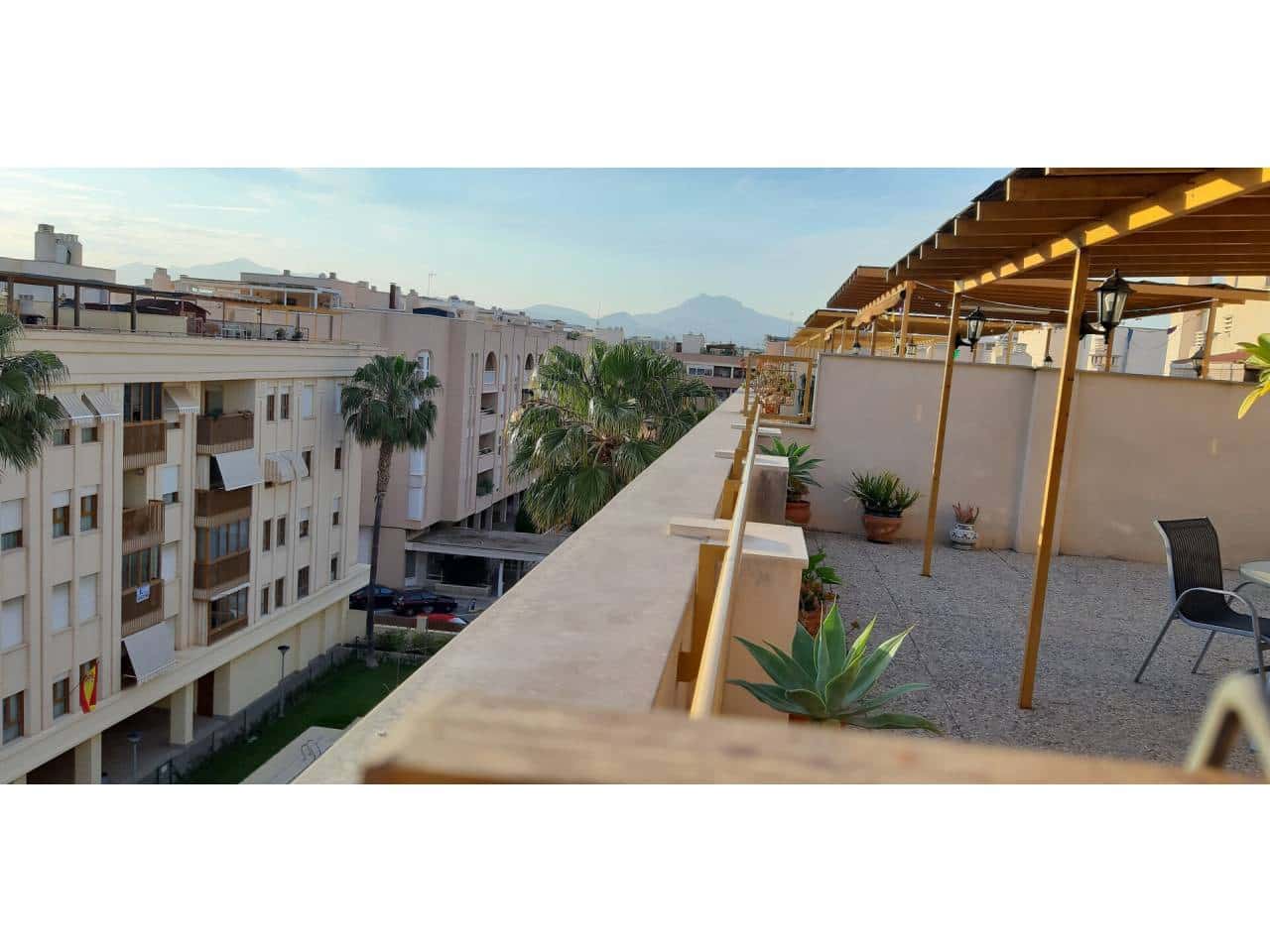 1 soveværelse Penthouse til leje i San Juan de Alicante / Sant Joan d'Alacant med swimmingpool garage - € 1.100 (Ref: 5963271)