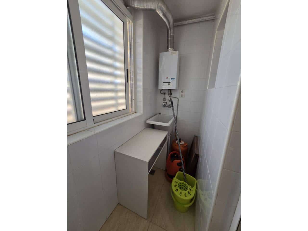 1 makuuhuone Kattohuoneisto vuokrattavana paikassa San Juan de Alicante / Sant Joan d'Alacant mukana uima-altaan 
autotalli - 1 100 € (Ref: 5963271)