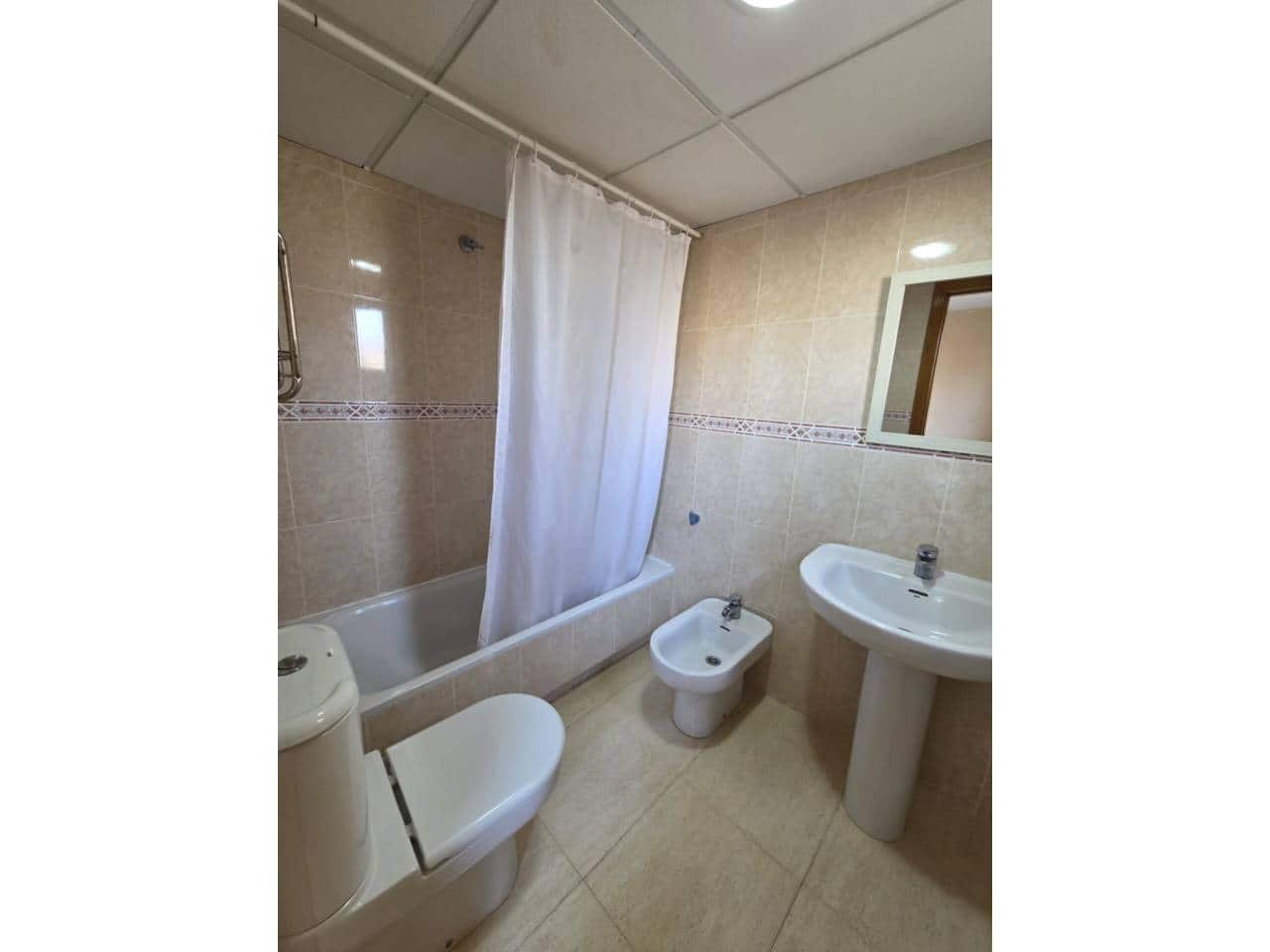 1 makuuhuone Kattohuoneisto vuokrattavana paikassa San Juan de Alicante / Sant Joan d'Alacant mukana uima-altaan 
autotalli - 1 100 € (Ref: 5963271)