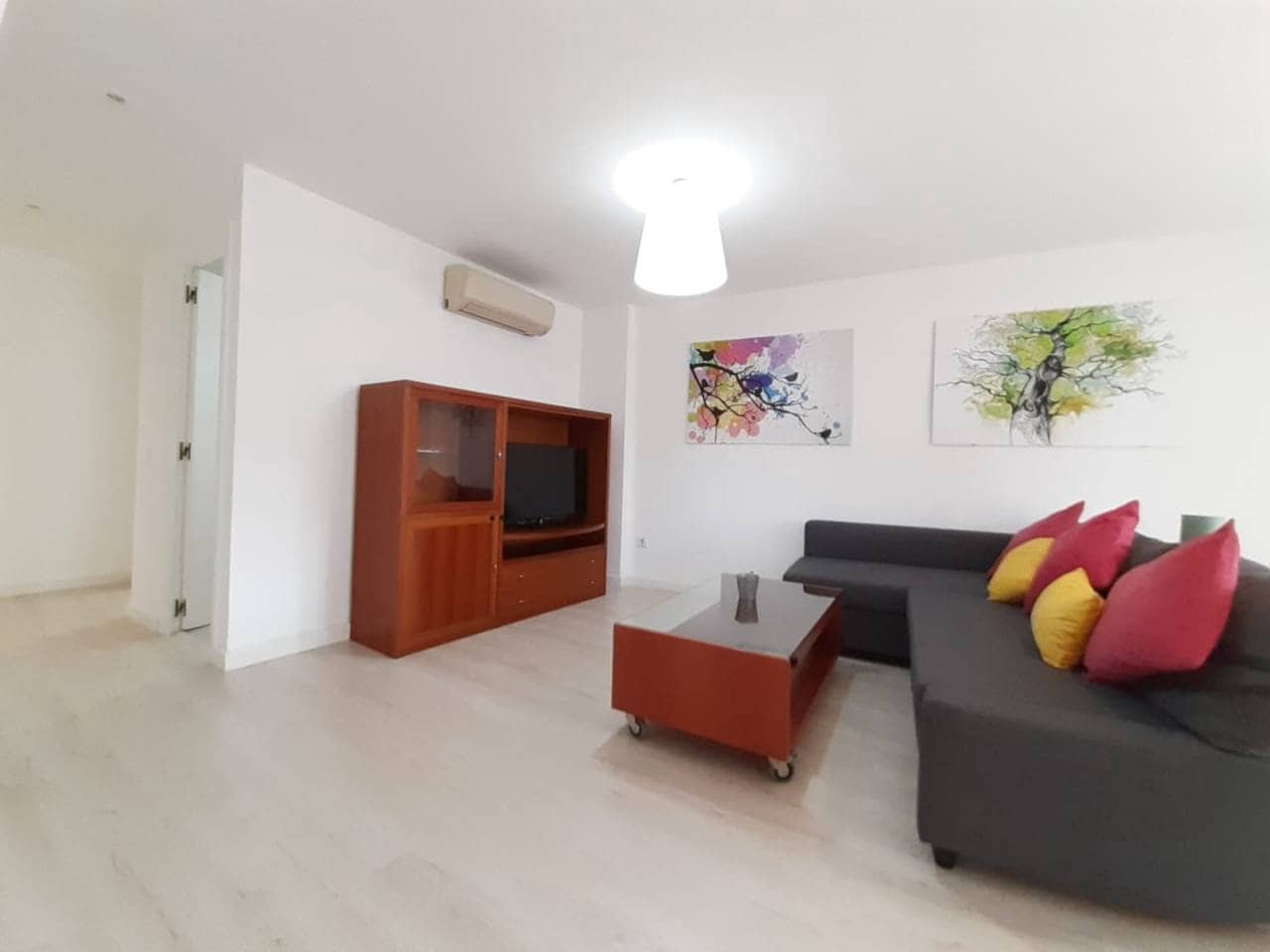 2 bedroom Flat for sale in Alicante / Alacant city - € 260,000 (Ref: 5990869)