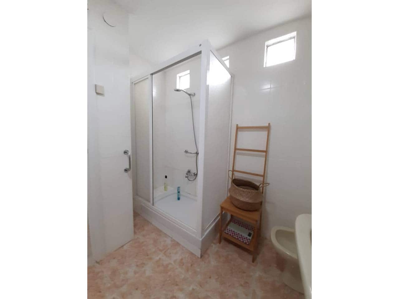 2 bedroom Flat for sale in Alicante / Alacant city - € 260,000 (Ref: 5990869)