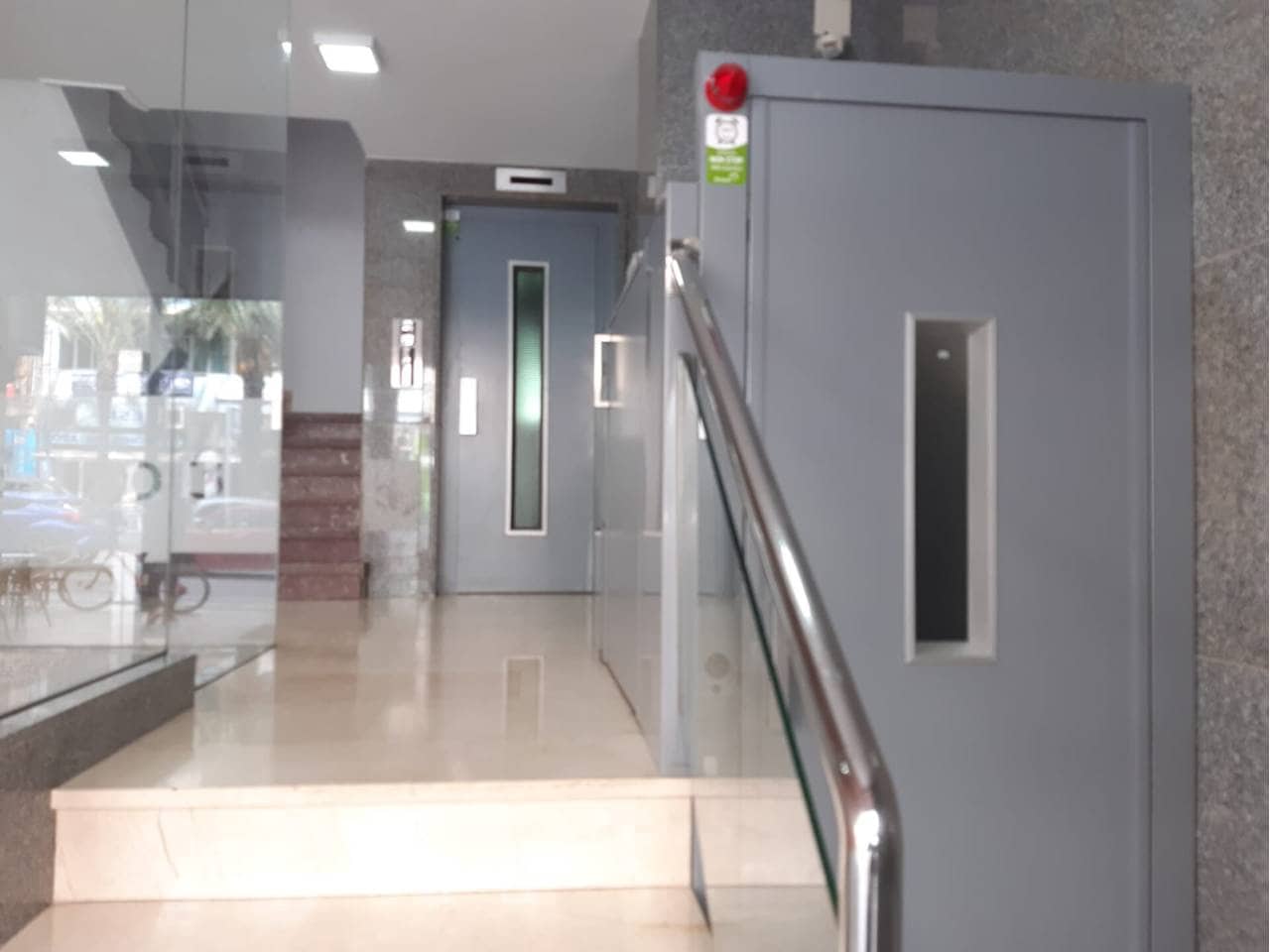 2 bedroom Flat for sale in Alicante / Alacant city - € 260,000 (Ref: 5990869)