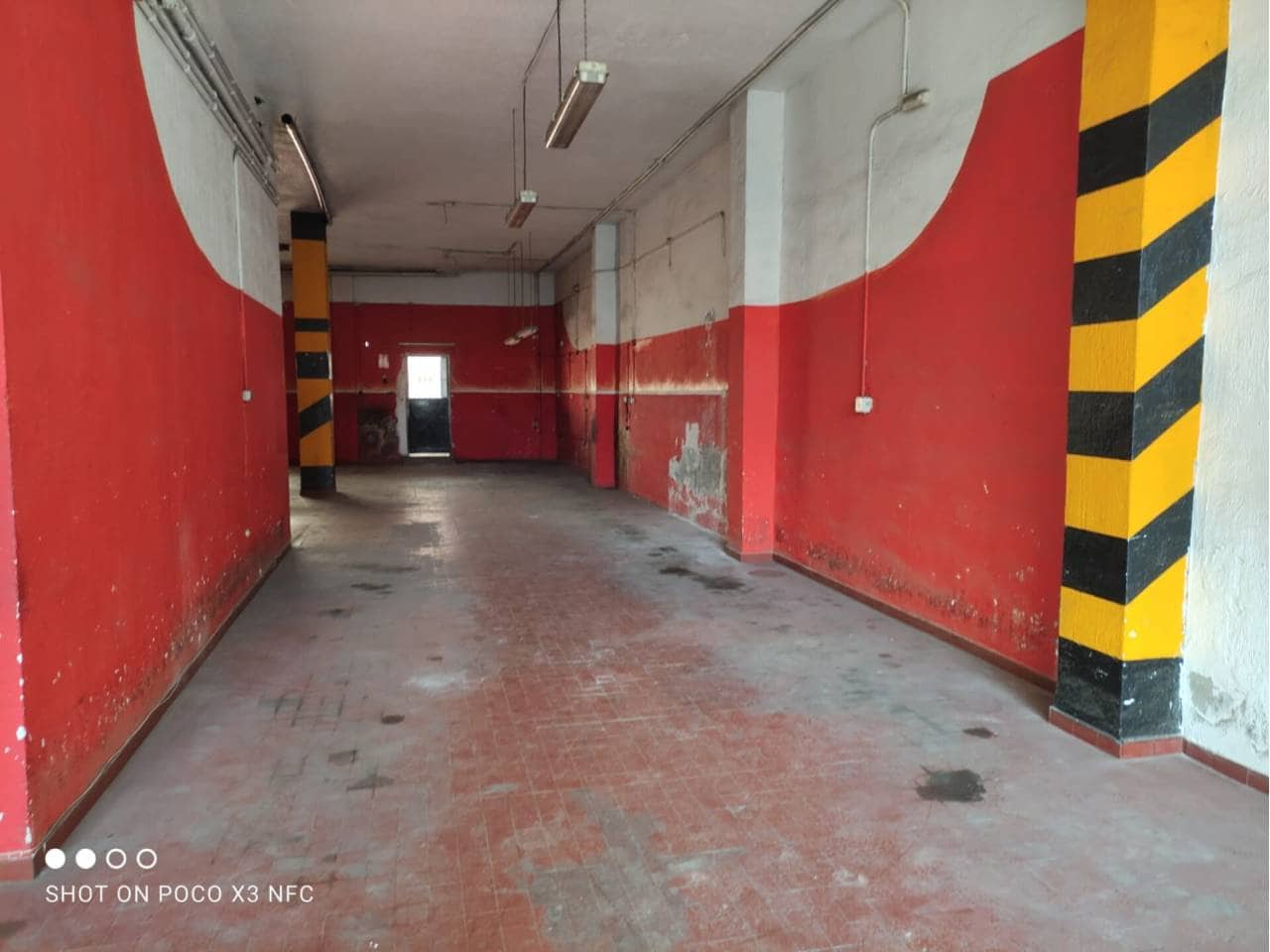 Kommersiell til leie i Alicante by - € 1 200 (Ref: 6090127)