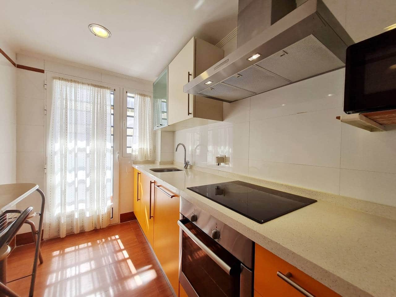 2 Zimmer Wohnung zu vermieten in Alicante / Alacant Stadt - 880 € (Ref: 6093153)