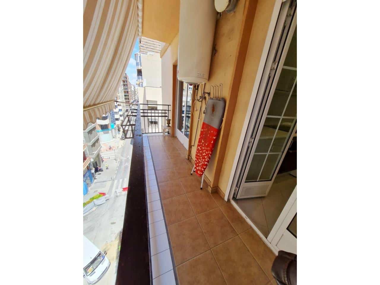 Appartement de 3 chambres à louer à Alicante ville - 1 250 € (Ref: 6260803)
