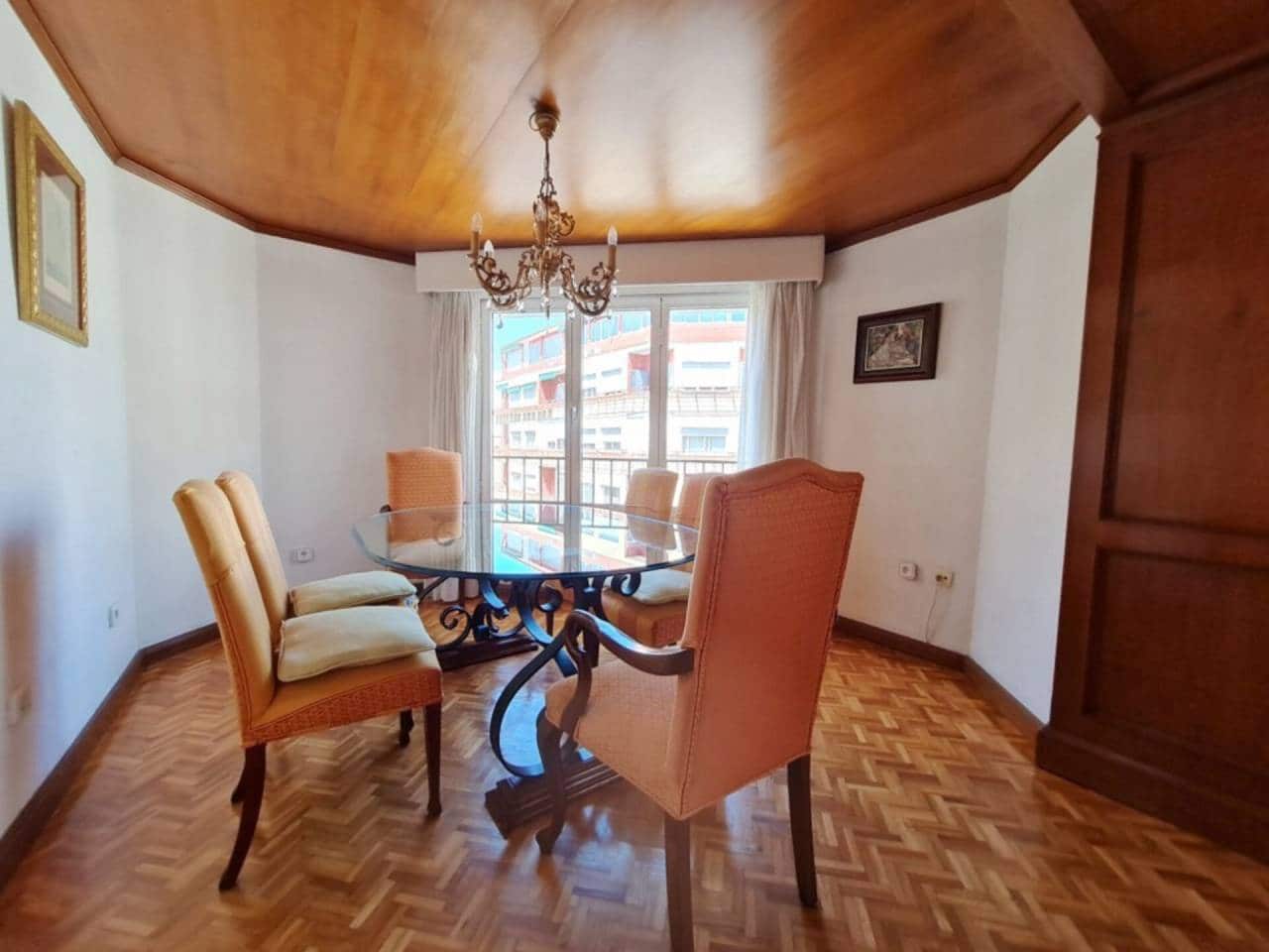 Appartement de 3 chambres à louer à Alicante ville - 1 250 € (Ref: 6260803)