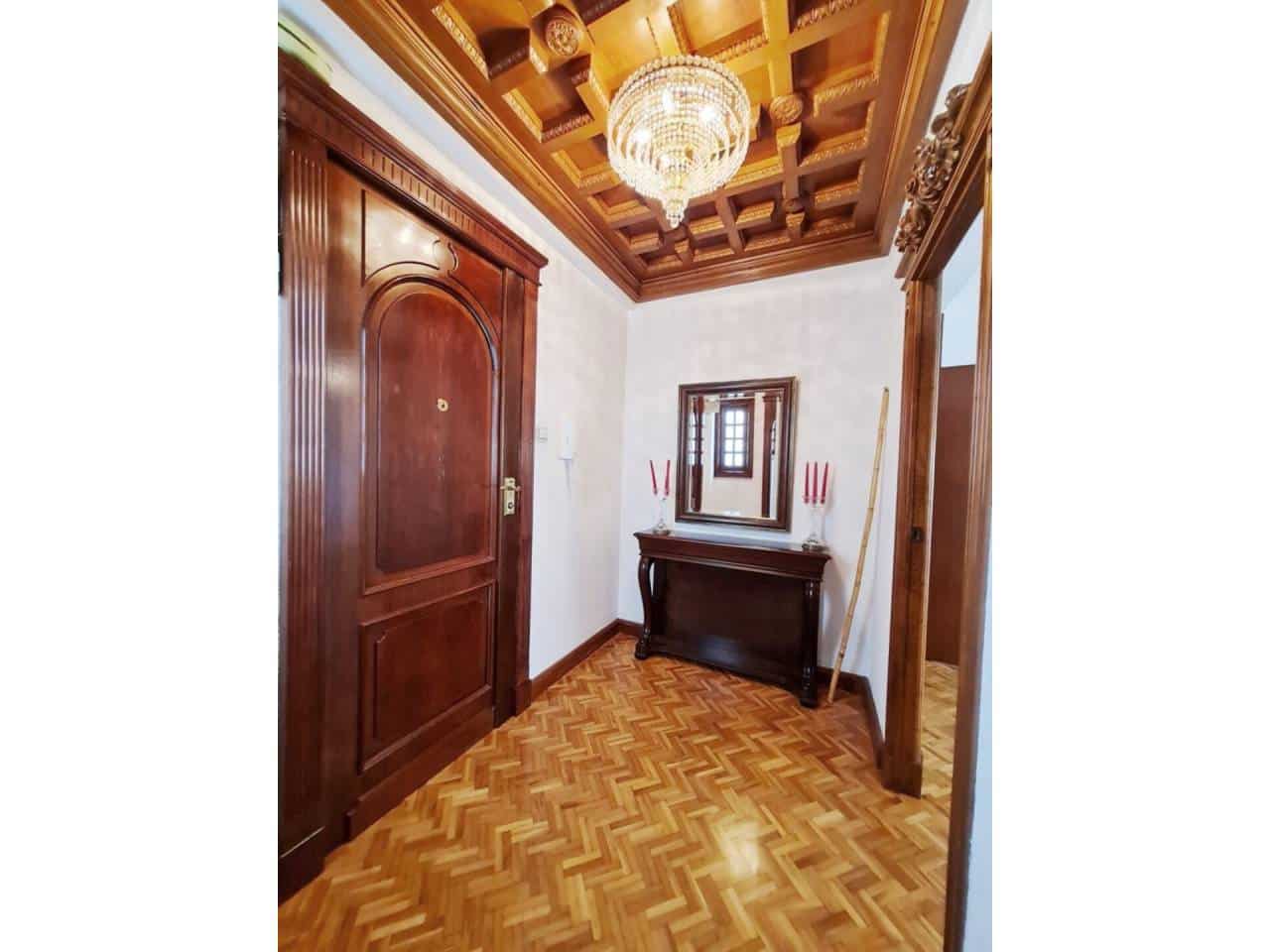 Appartement de 3 chambres à louer à Alicante ville - 1 250 € (Ref: 6260803)