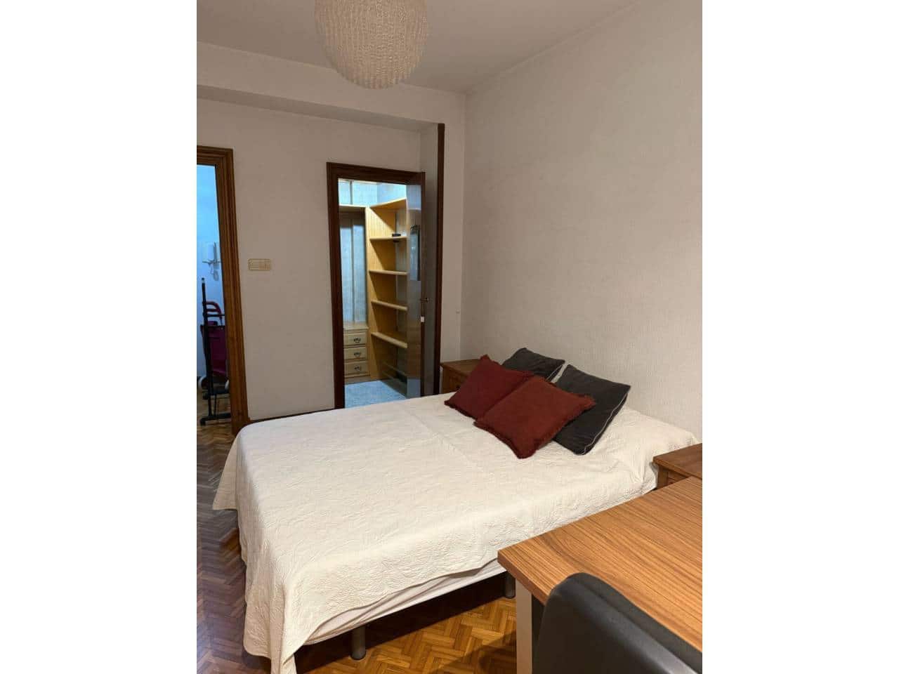 Appartement de 3 chambres à louer à Alicante ville - 1 250 € (Ref: 6260803)