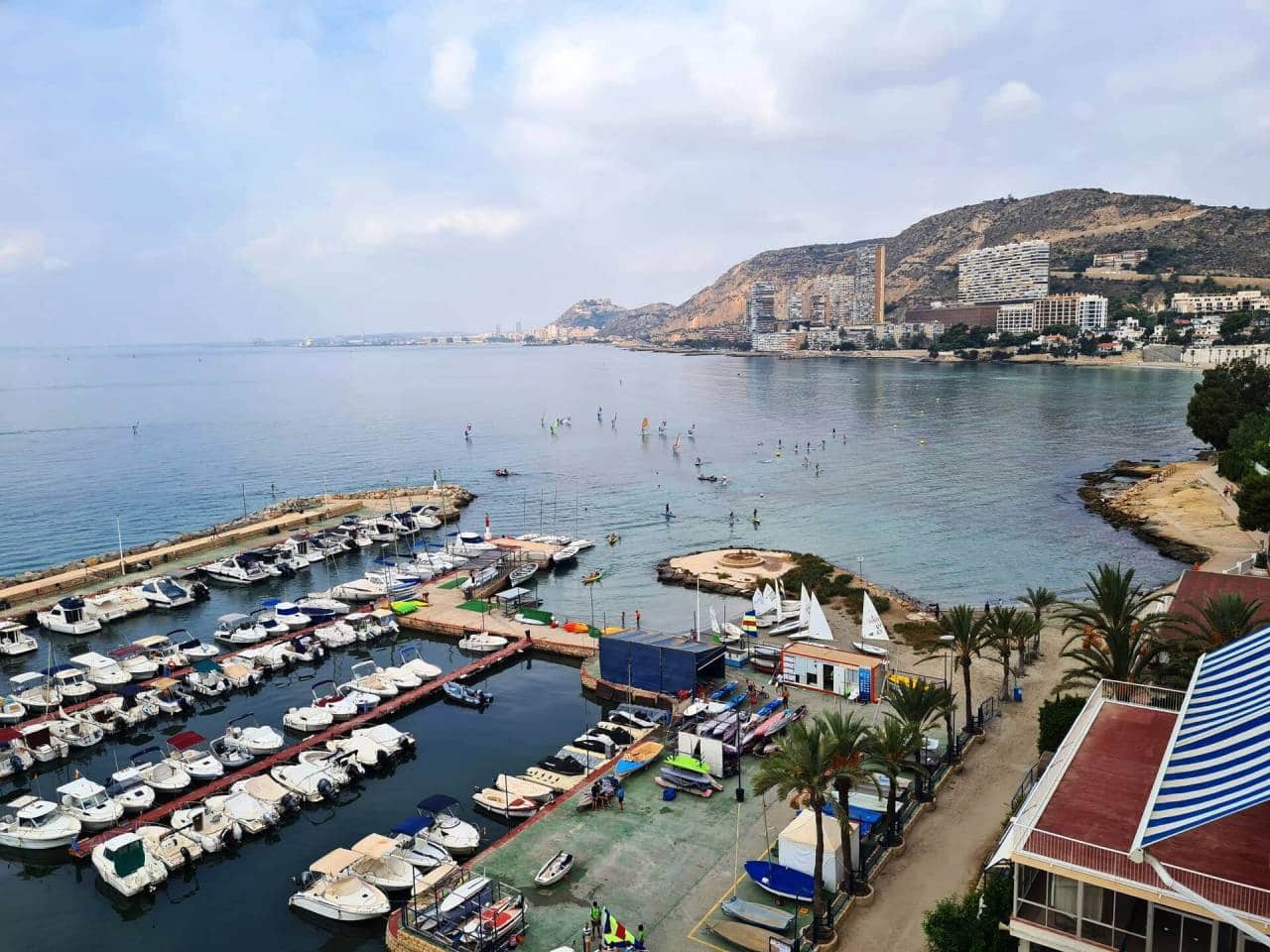 2 soveværelse Lejlighed til leje i Alicante by med garage - € 2.000 (Ref: 6373836)