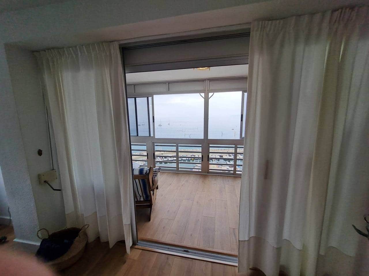 2 soveværelse Lejlighed til leje i Alicante by med garage - € 2.000 (Ref: 6373836)