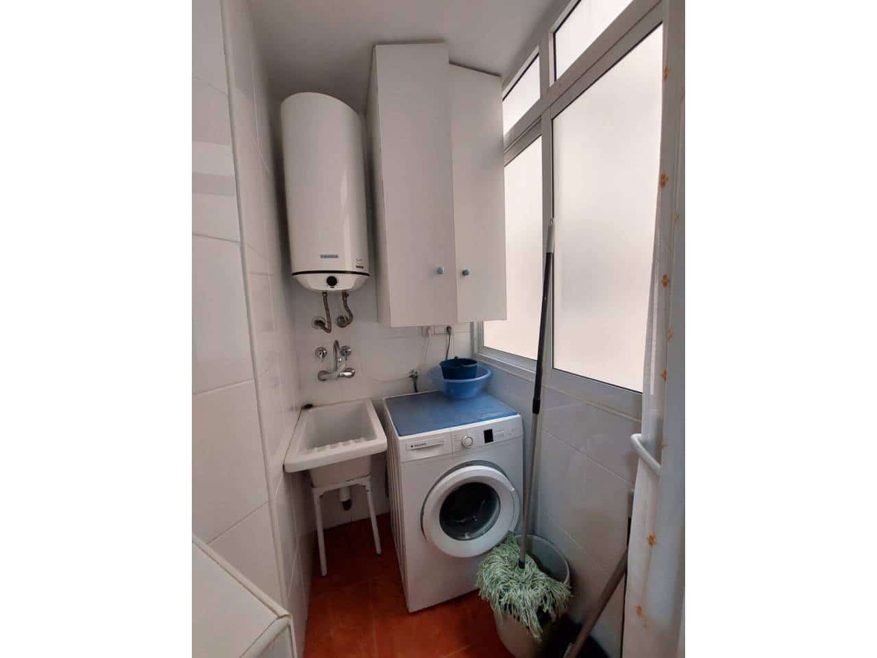 3 bedroom Flat for sale in Alicante / Alacant city - € 225,000 (Ref: 6418623)