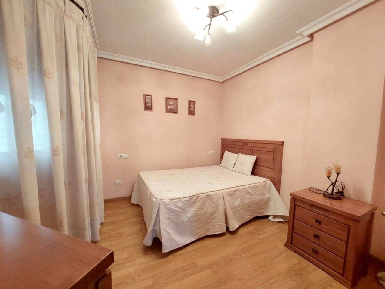 3 bedroom Flat for sale in Alicante / Alacant city - € 225,000 (Ref: 6418623)