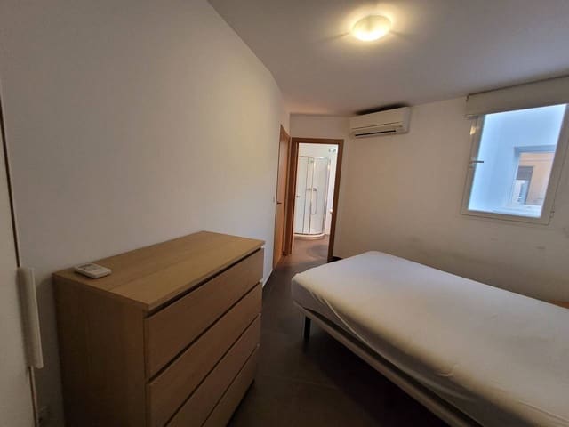 3 makuuhuone Asunto vuokrattavana paikassa Alicante kaupunki - 900 € (Ref: 6654958)