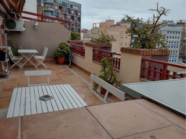 3 camera da letto Appartamento da affittare in Alicante città con garage - 1.800 € (Rif: 6788366)