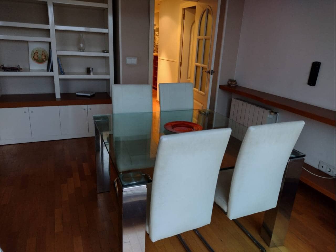 3 camera da letto Appartamento da affittare in Alicante citta con garage - 1.800 € (Rif: 6788366)