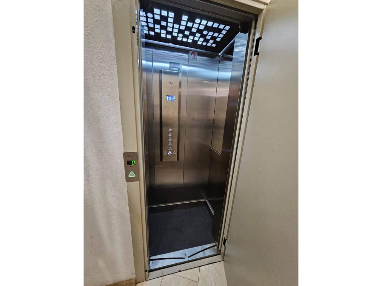 3 quarto Apartamento para arrendar em Alicante cidade - 1 300 € (Ref: 6971419)