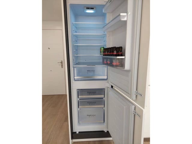 3 quarto Apartamento para arrendar em Alicante cidade com garagem - 1 500 € (Ref: 7158630)