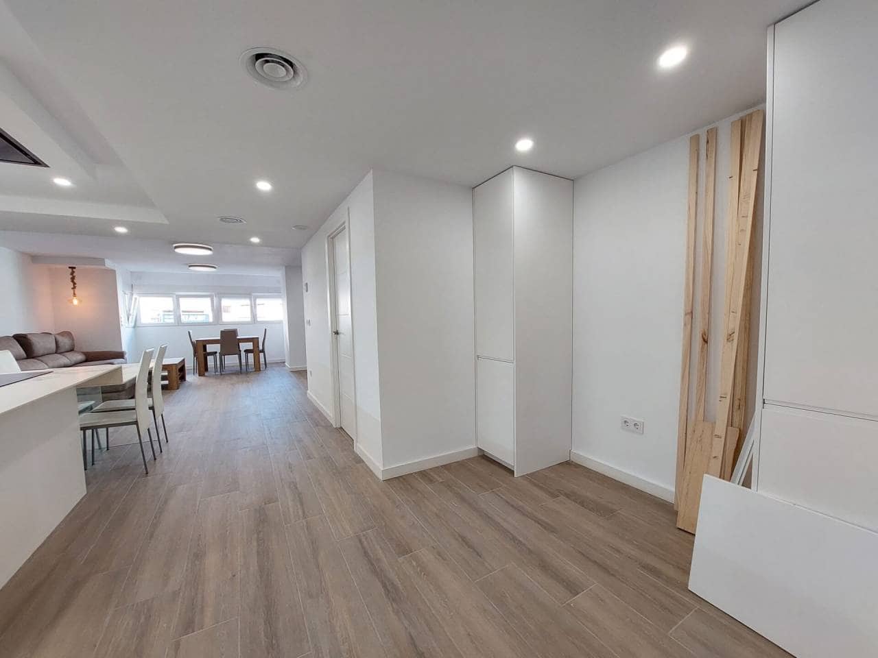 3 quarto Apartamento para arrendar em Alicante cidade com garagem - 1 500 € (Ref: 7158630)