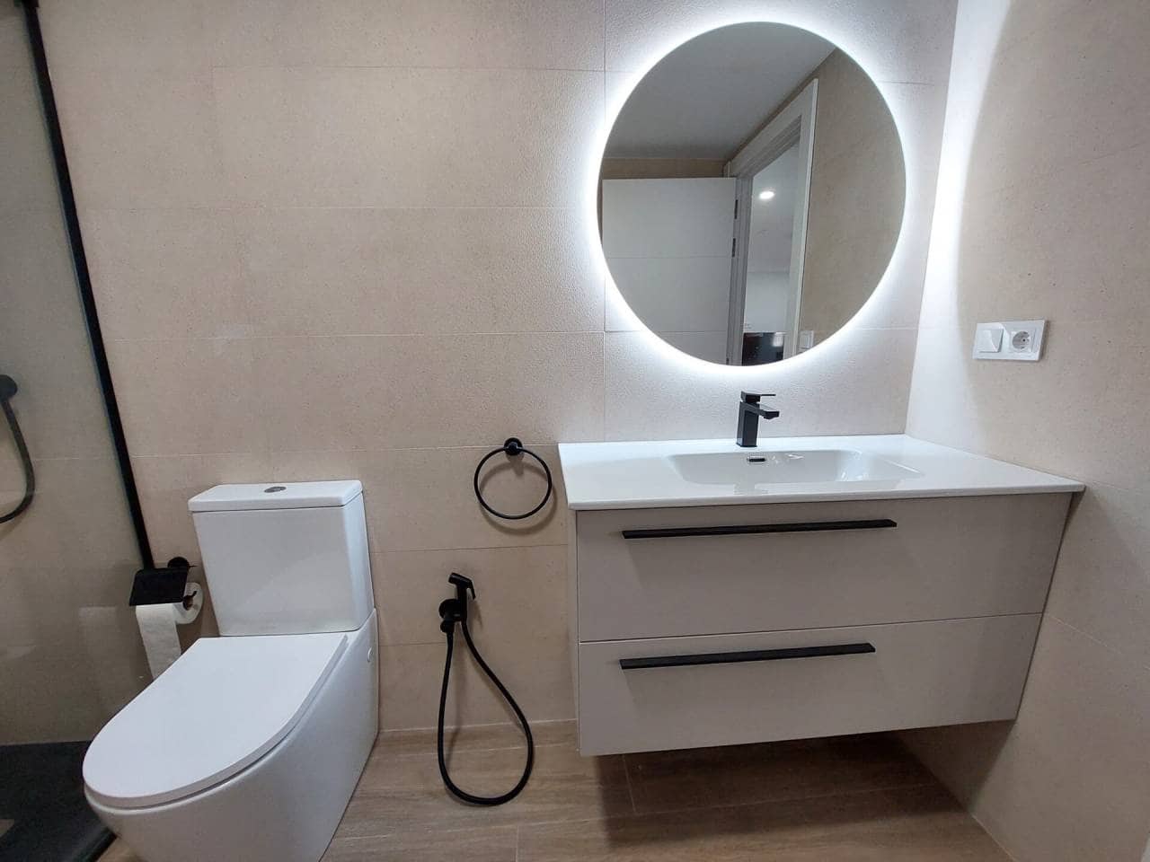 3 quarto Apartamento para arrendar em Alicante cidade com garagem - 1 500 € (Ref: 7158630)