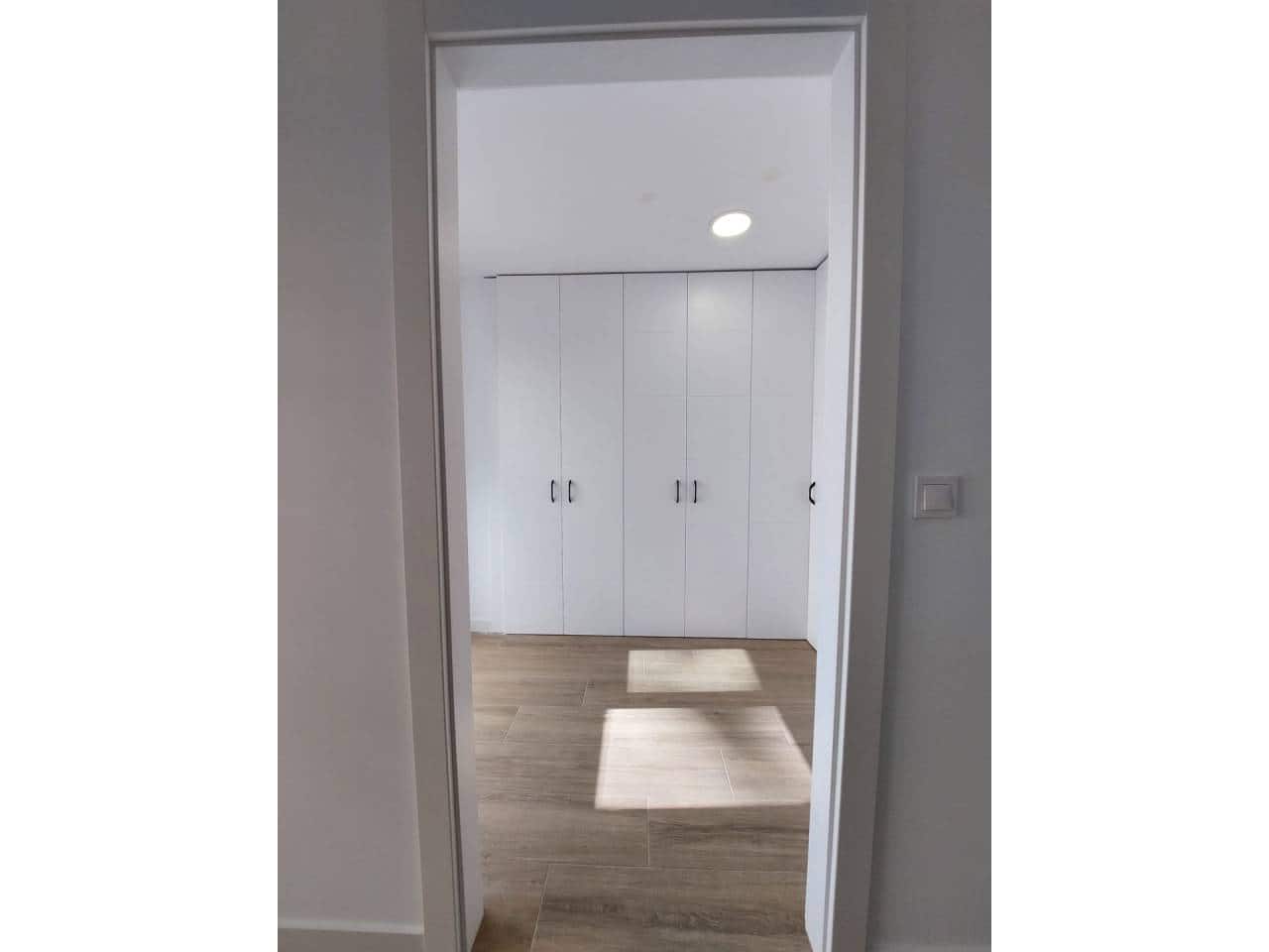 3 quarto Apartamento para arrendar em Alicante cidade com garagem - 1 500 € (Ref: 7158630)