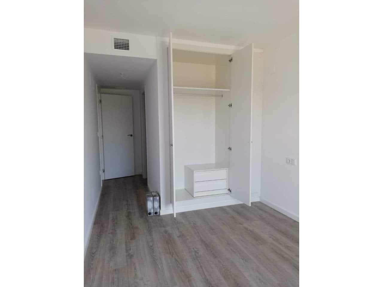 2 quarto Penthouse para arrendar em El Campello com piscina garagem - 1 400 € (Ref: 7375018)